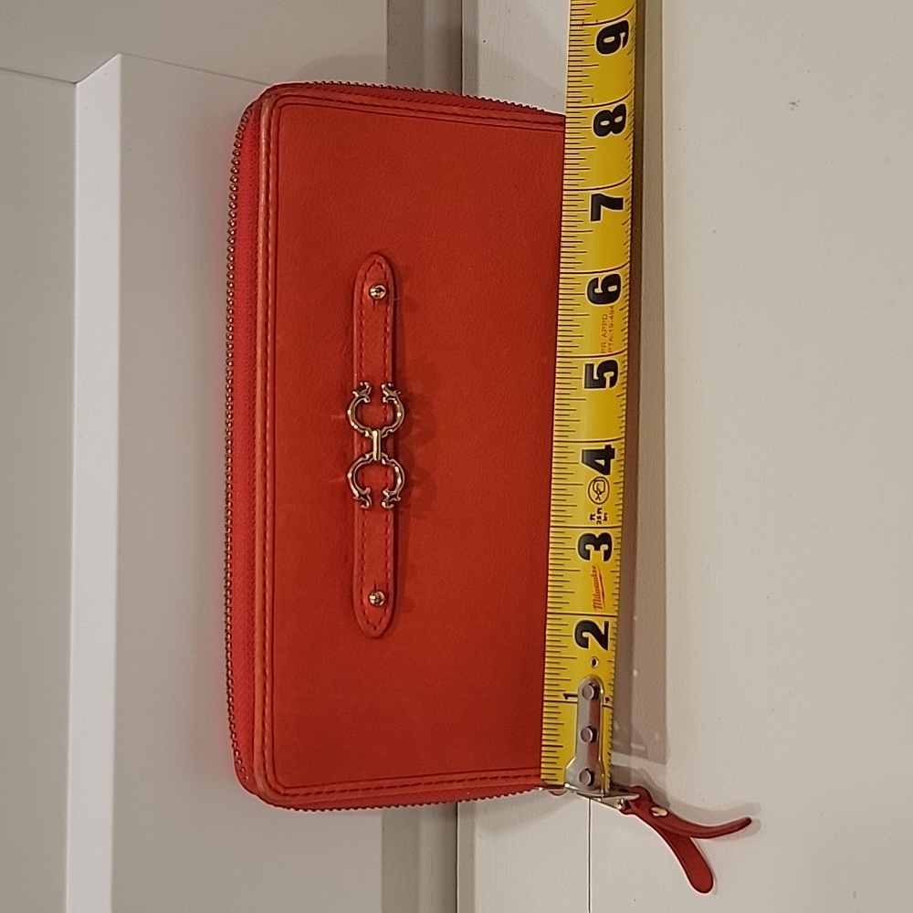 C wonder leather zipper wallet - Picture 9 of 10